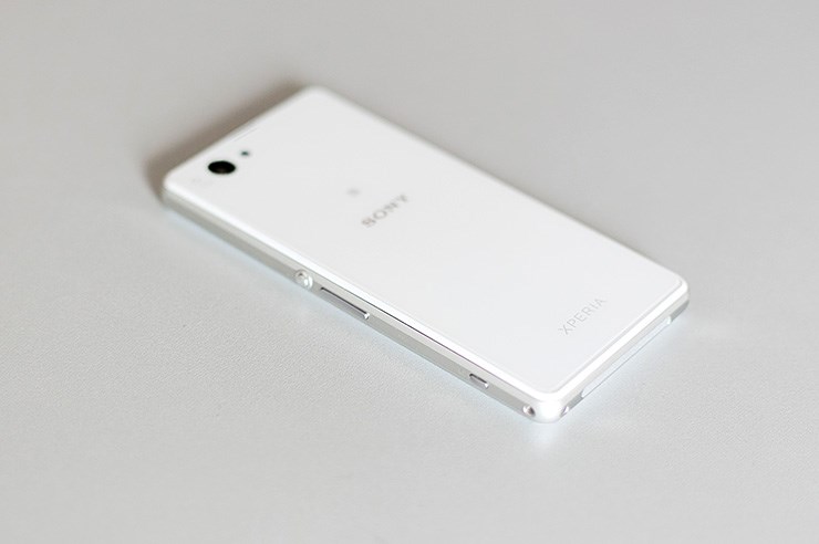 Sony Xperia Z1 compact (10).jpg